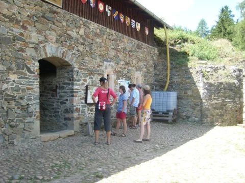 prohlídka zříceniny