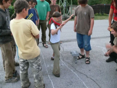 a překonal překážky