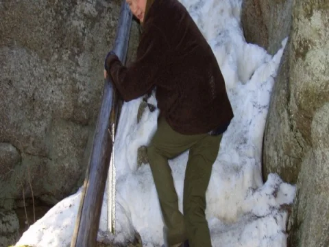 Klouže to