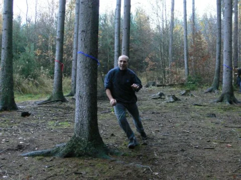 Zdráhal