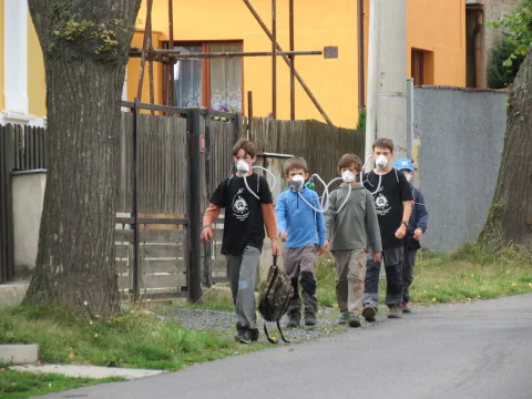 V Rosovicích sháníme součástku na opravu lodi