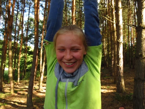 Trpaslík letí na orlu