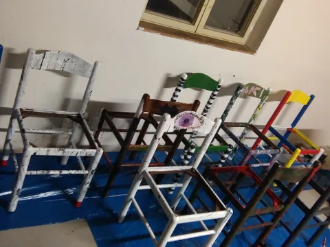Malování židlí