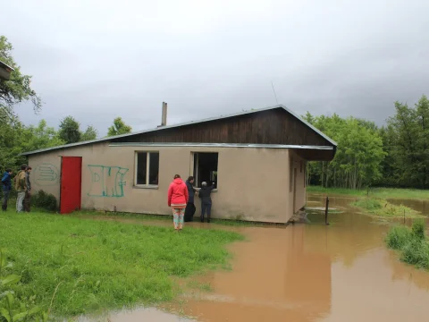 Vyklízení v neděli 2.6.2013 ráno