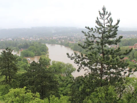 Klubovna z Černé skály (pondělí 3.6.)