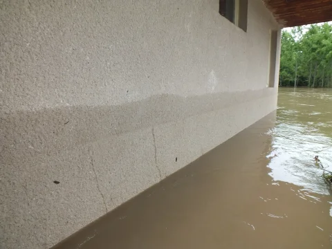 Kam až dosáhla voda