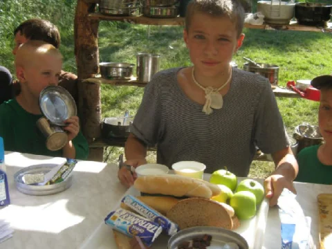 Svacina z vyhranych zasob