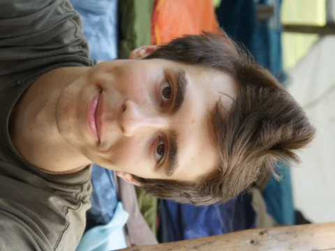 Nový účes je povinnost