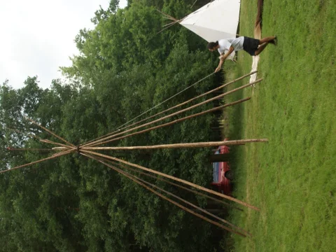Vedoucovské teepee