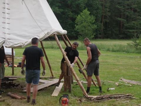 Stavba stolů a lavic