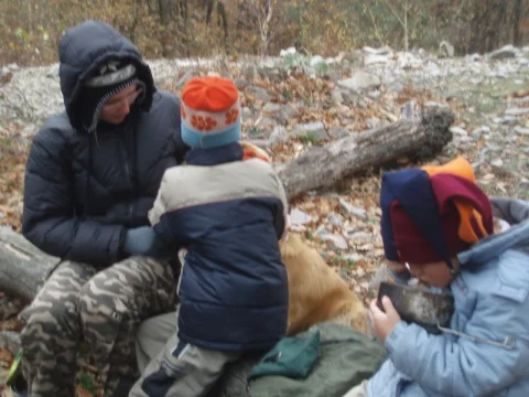 Lenka, Eliška (Cruela), Bára, Davídek