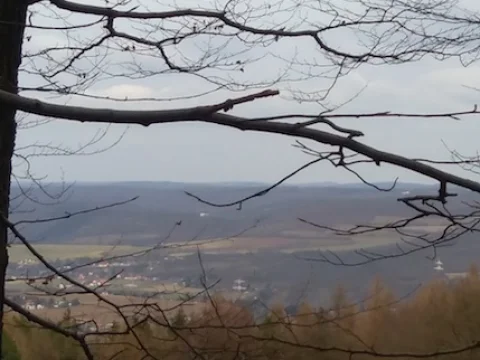 Karlštejn v dálce