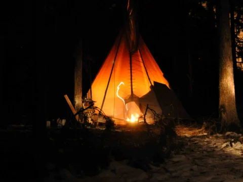 Tee-pee v noci