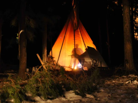 Tee-pee v noci